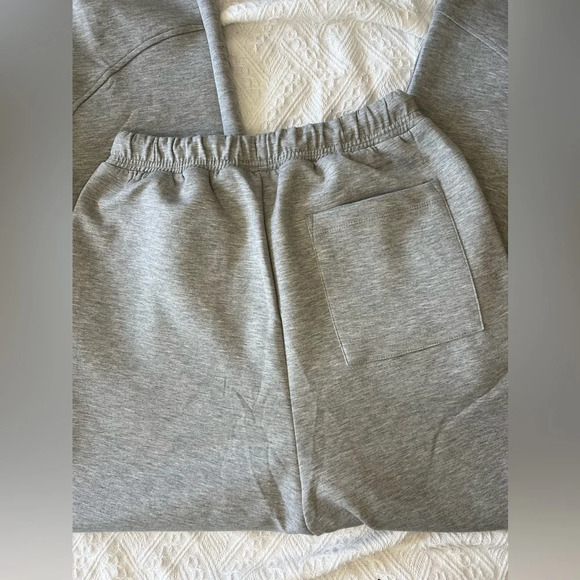 ASOS DESIGN Super Wide Leg Scuba Joggers in Gray Marl, size XS. SOLD OUT ONLINE - Picture 11 of 14